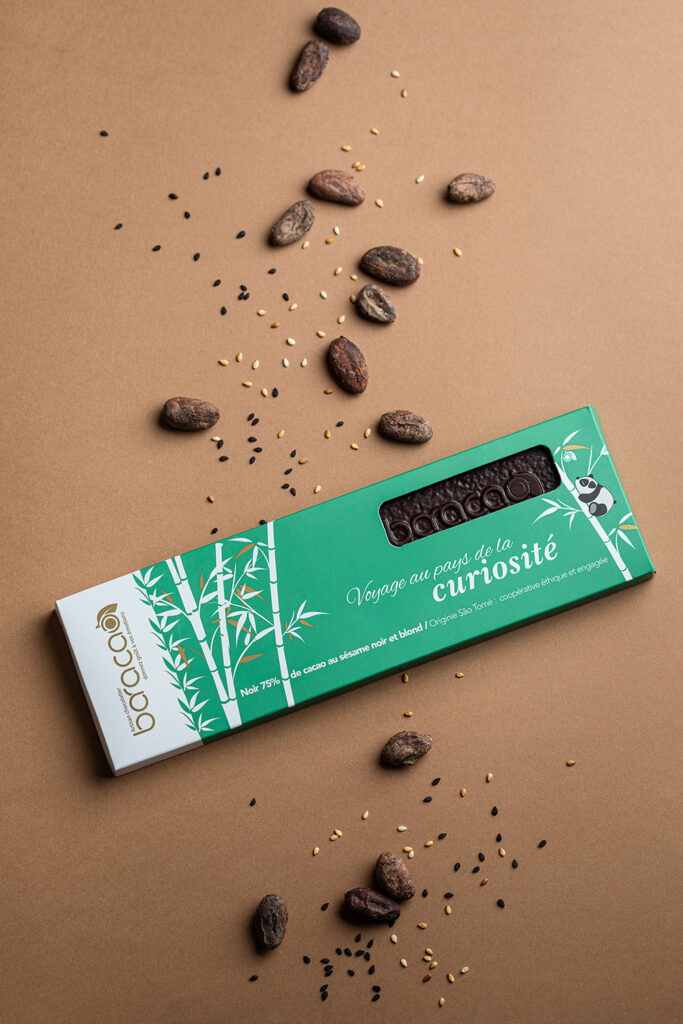 tablette de chocolat "curiosité" aux deux sésames blonds et noirs
